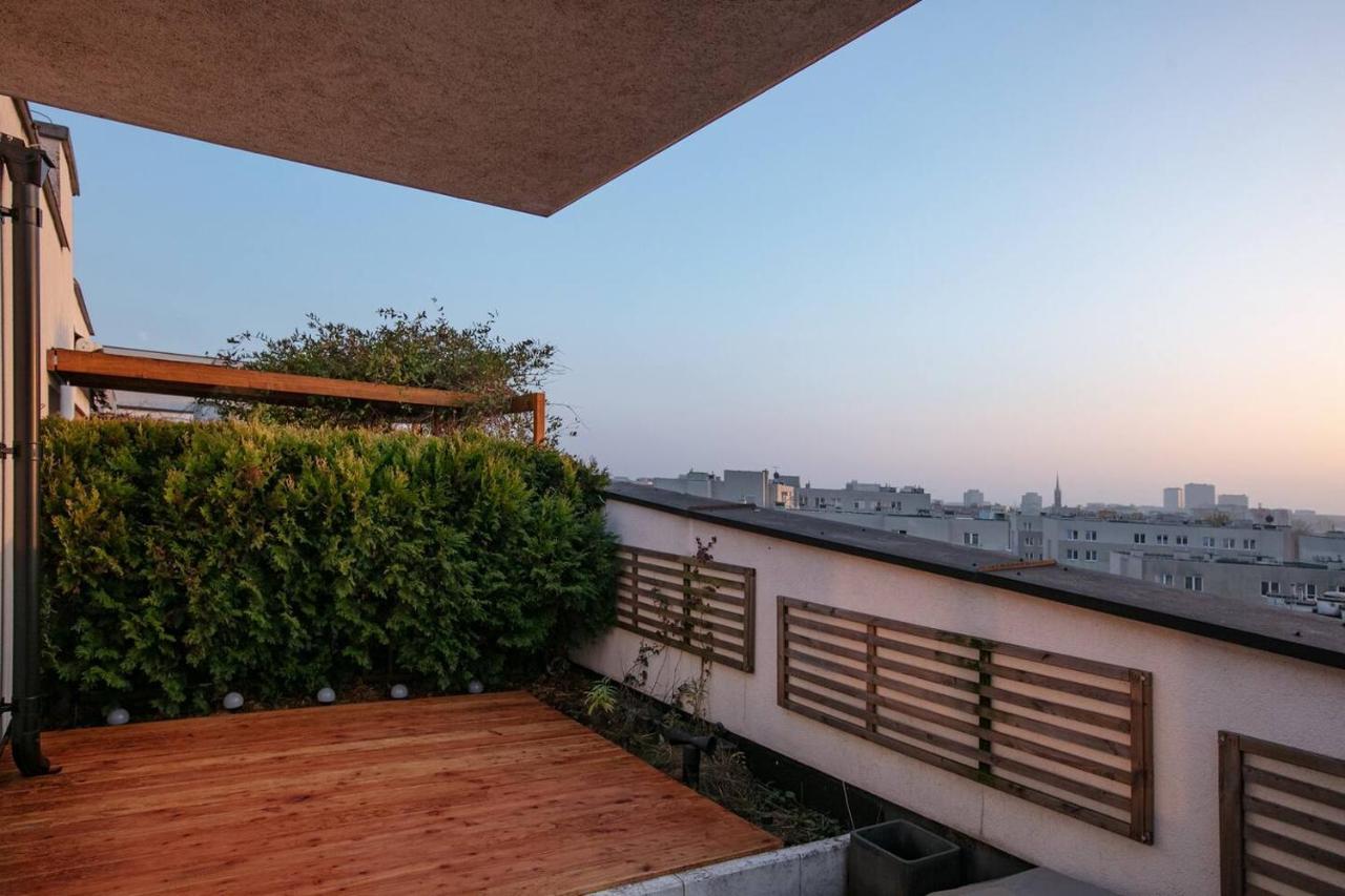 Dwupoziomowy, Rodzinny Apartament. Ochrona, Garaz. Varşova Dış mekan fotoğraf