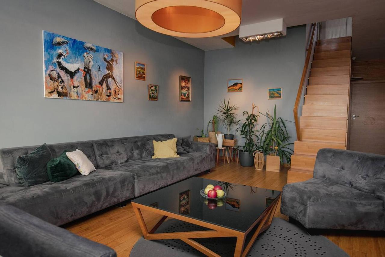 Dwupoziomowy, Rodzinny Apartament. Ochrona, Garaz. Varşova Dış mekan fotoğraf