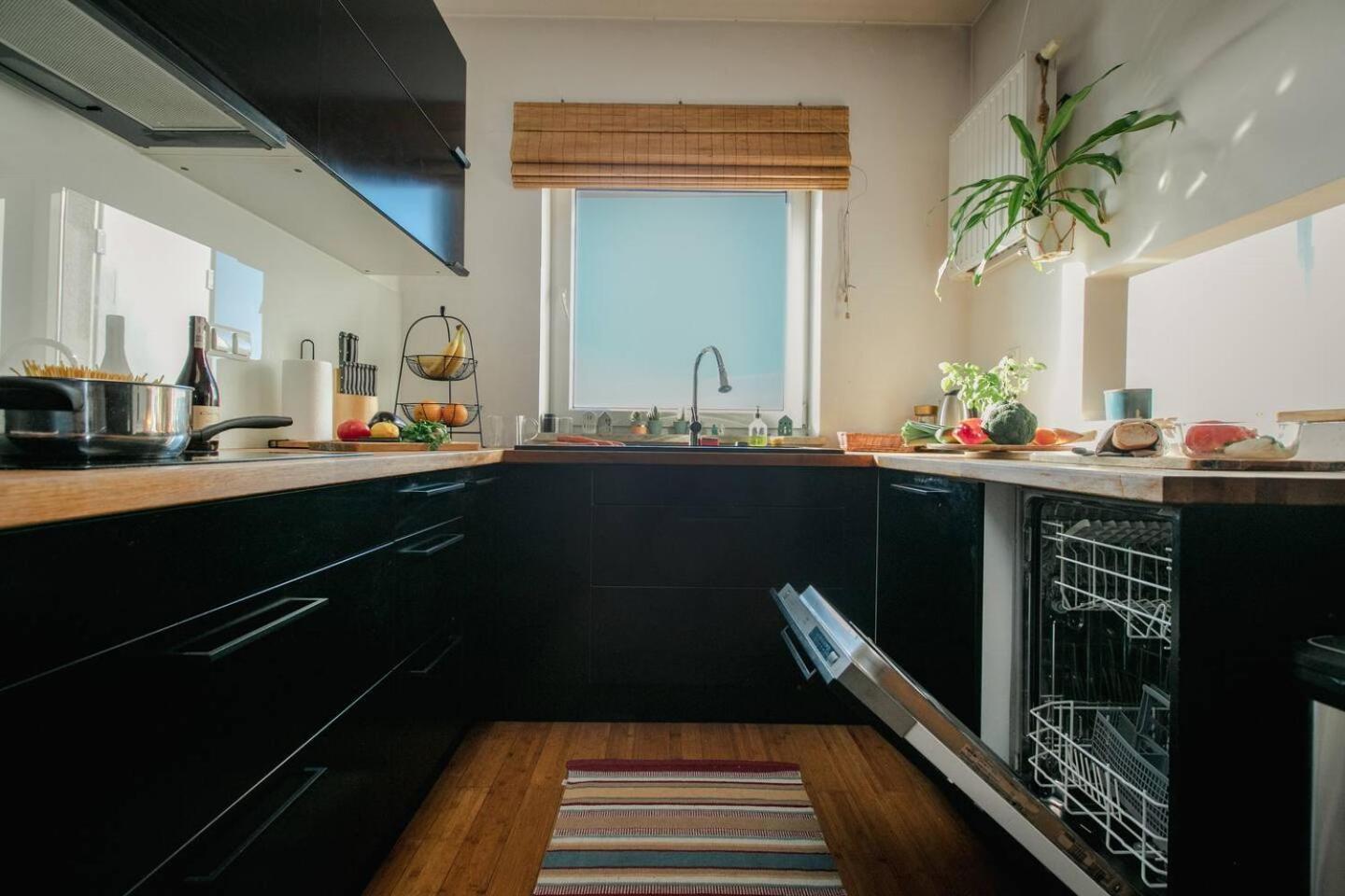 Dwupoziomowy, Rodzinny Apartament. Ochrona, Garaz. Varşova Dış mekan fotoğraf